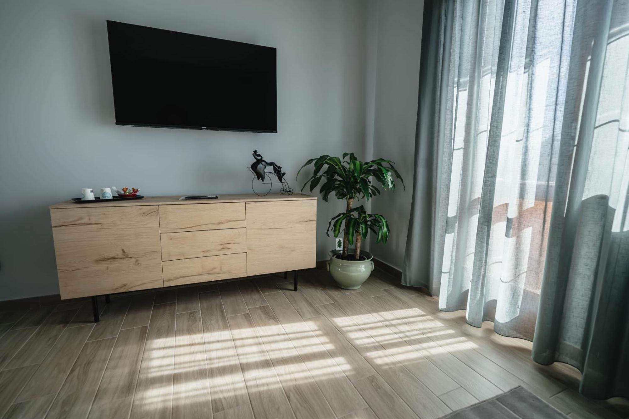 B&B La Perla Фрозиноне Экстерьер фото